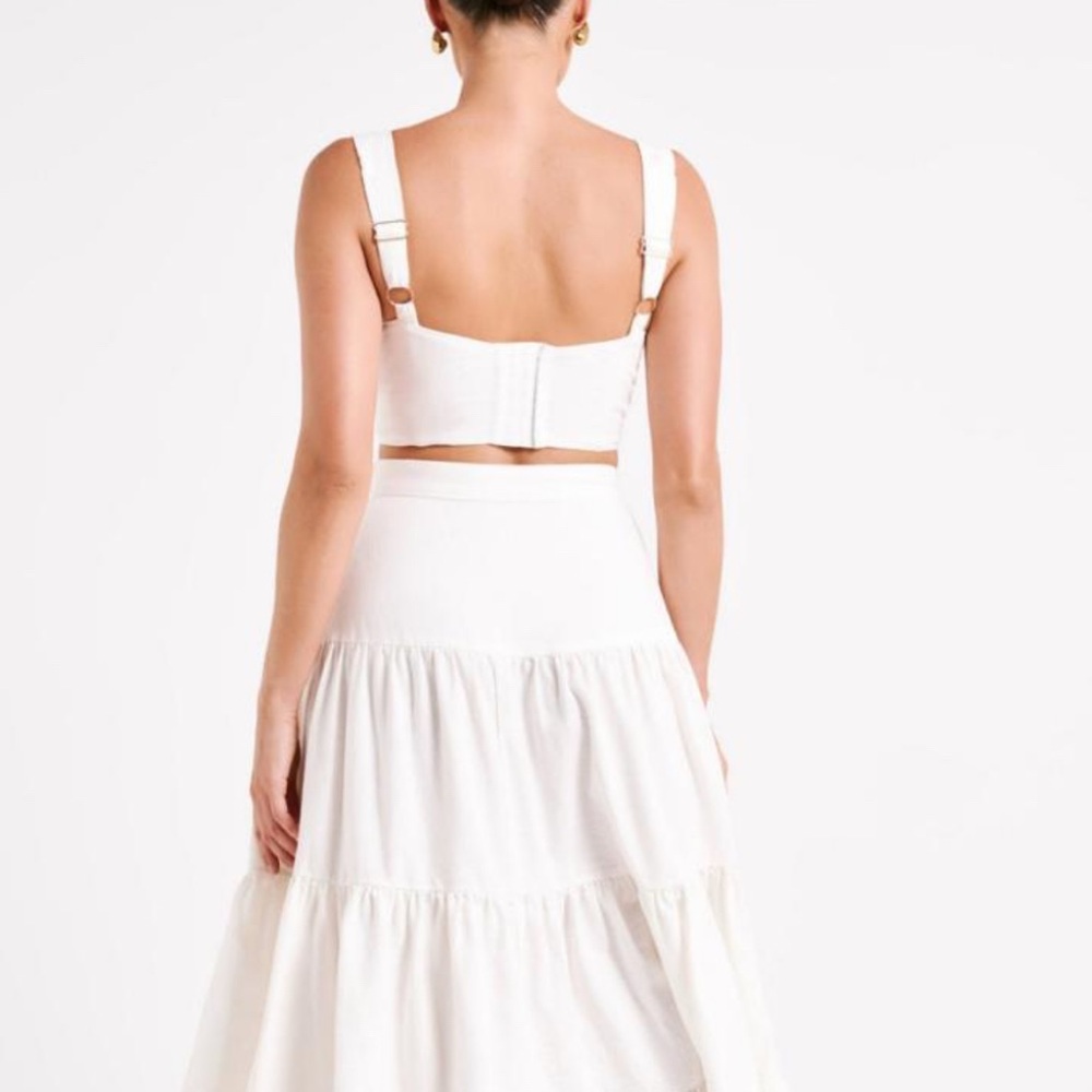 Meshki Hilaria Cupped Linen Crop Top White XS NWT - Picture 3 of 10